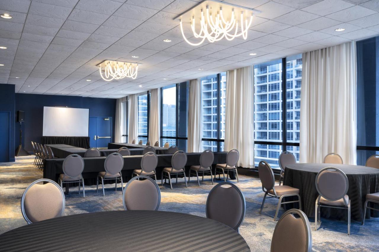 Voco Chicago Downtown - Riverwalk By Ihg Екстер'єр фото